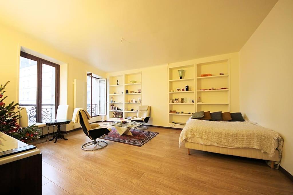 Eiffel Tower Paris Apartment Exterior foto